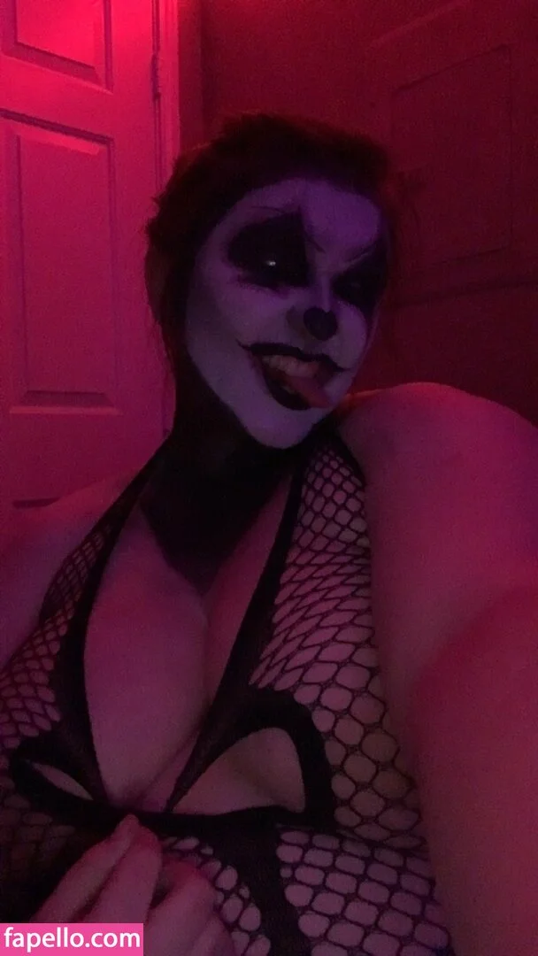 PupgirlVeronika Onlyfans Photo Gallery 