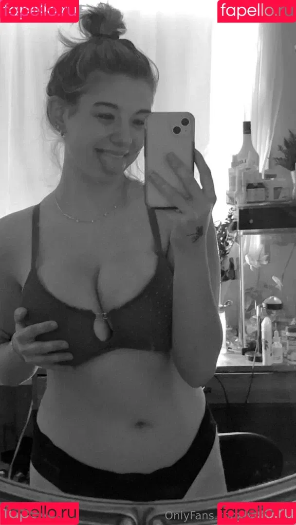 lynntoria Onlyfans Photo Gallery 