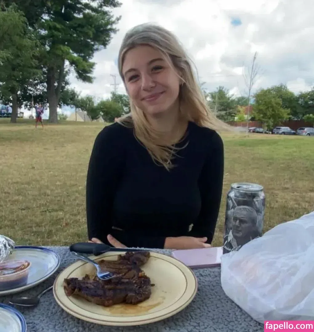 lynntoria Onlyfans Photo Gallery 