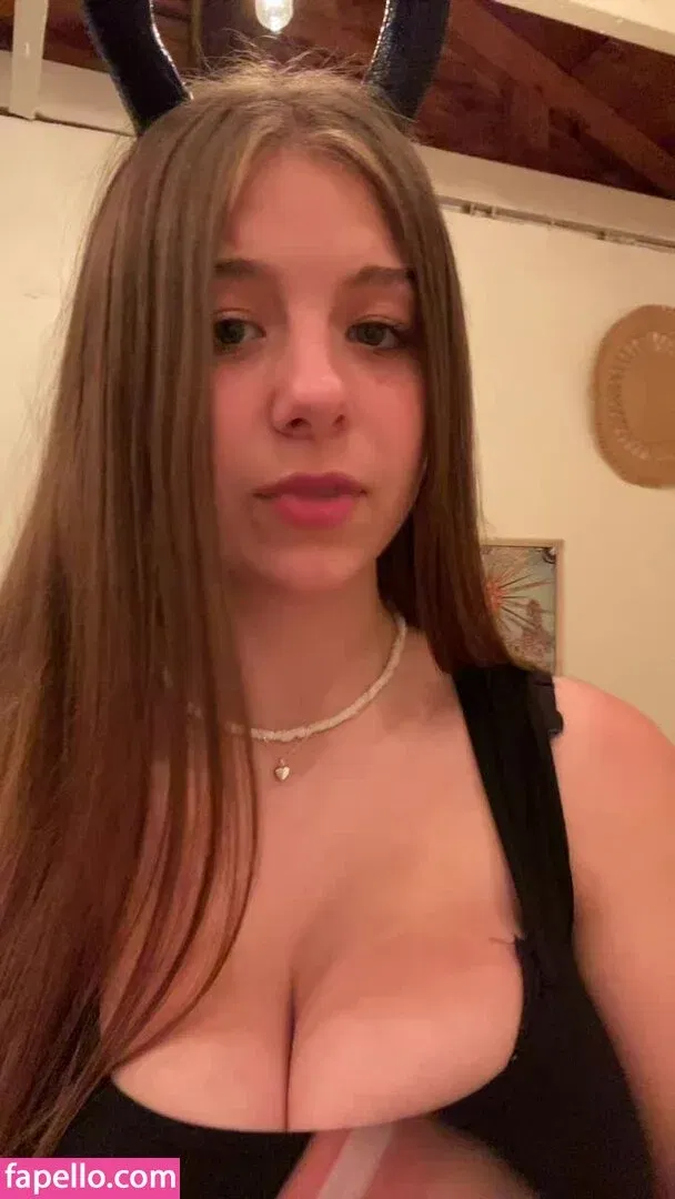 lynntoria Onlyfans Photo Gallery 