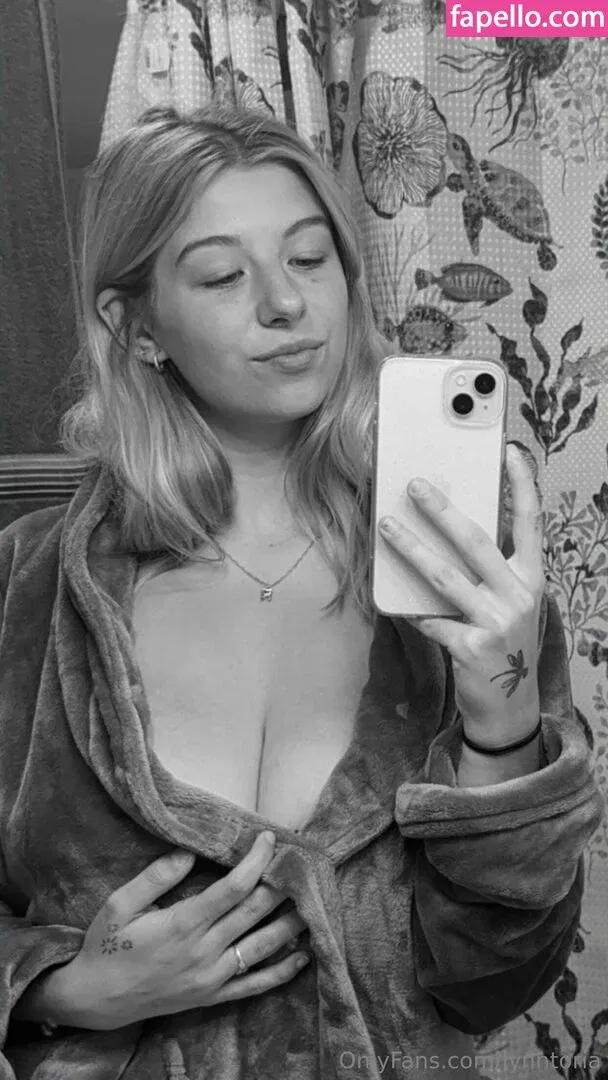 lynntoria Onlyfans Photo Gallery 