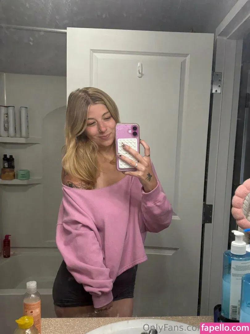 lynntoria Onlyfans Photo Gallery 