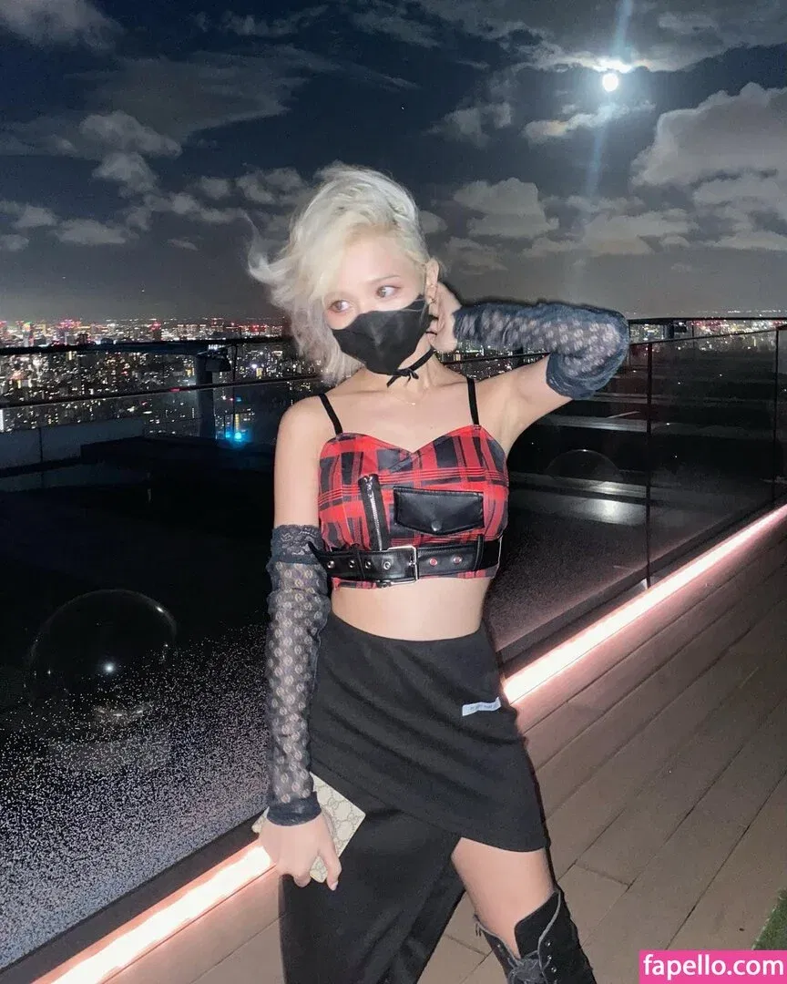 momokun Onlyfans Photo Gallery 