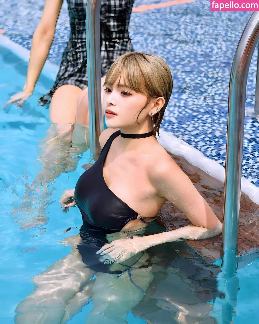 momokun Onlyfans Photo Gallery 