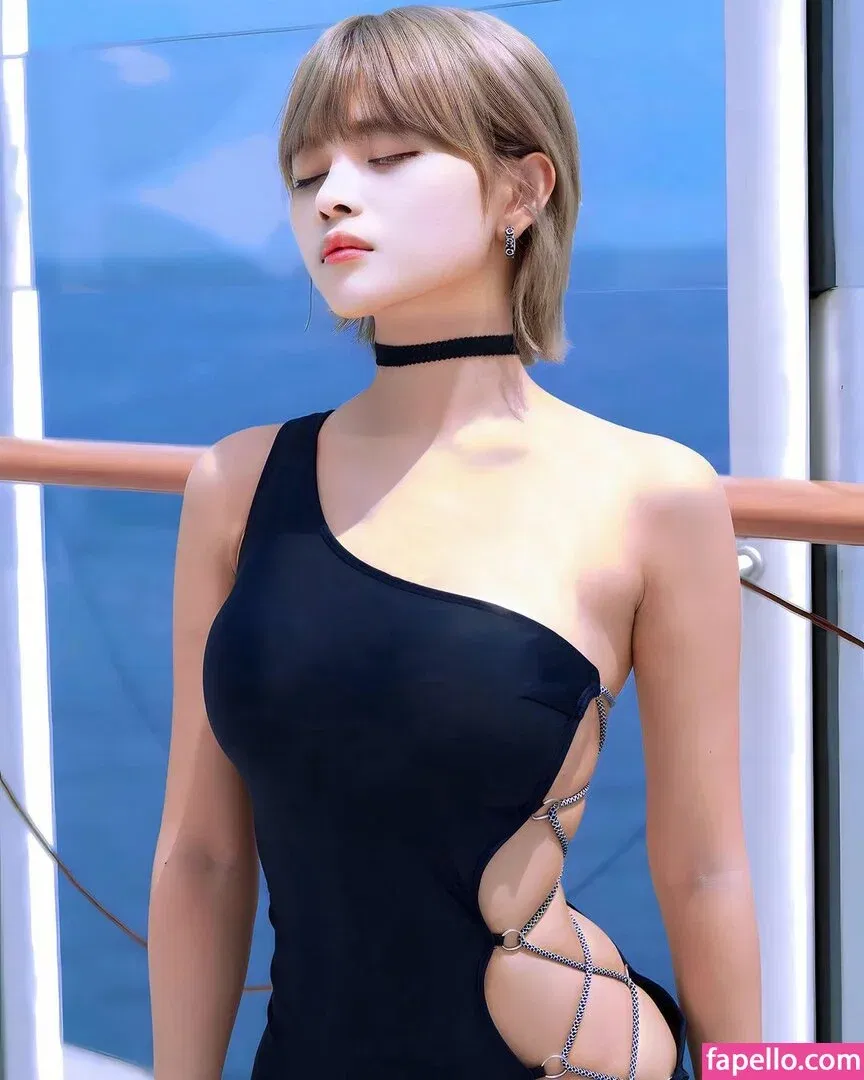 momokun Onlyfans Photo Gallery 