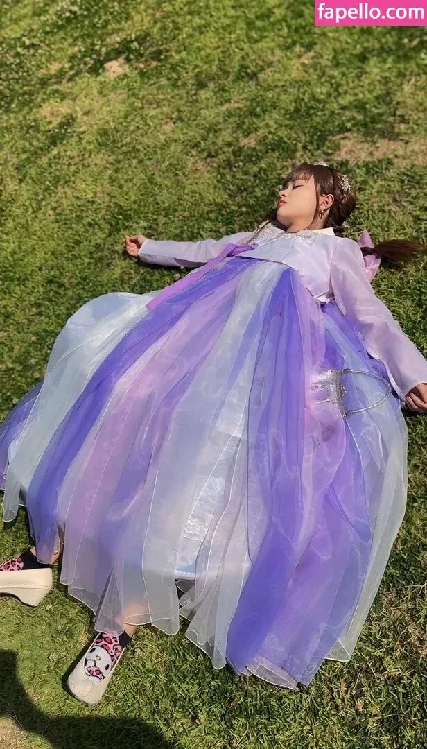 momokun Onlyfans Photo Gallery 