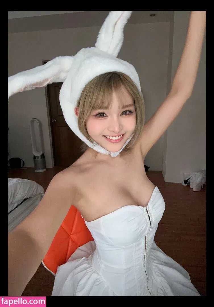 momokun Onlyfans Photo Gallery 