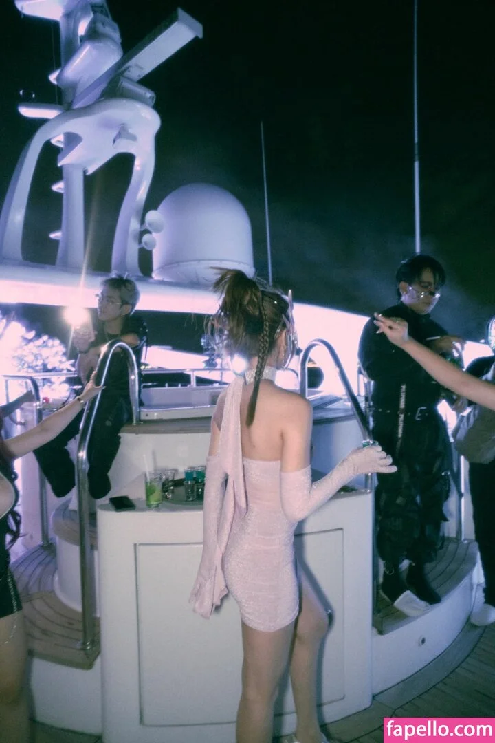 momokun Onlyfans Photo Gallery 