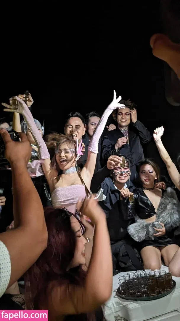 momokun Onlyfans Photo Gallery 