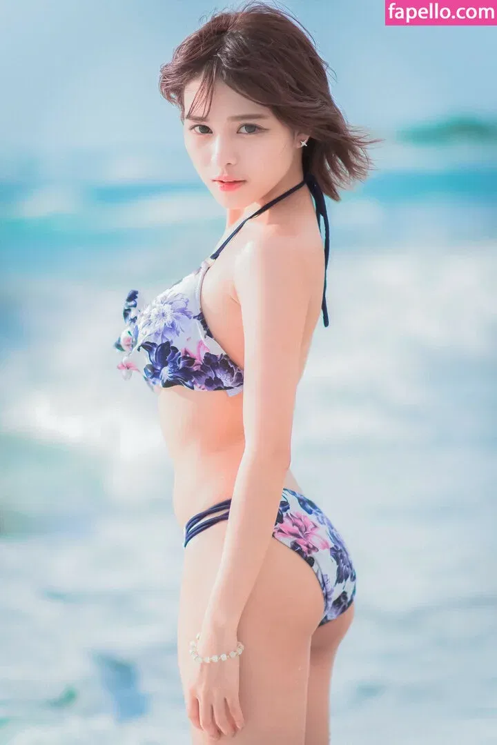 momokun Onlyfans Photo Gallery 