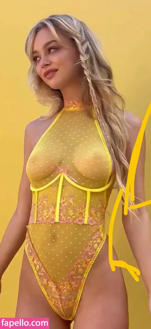 Julia Rilynn Greenhalgh Onlyfans Photo Gallery 