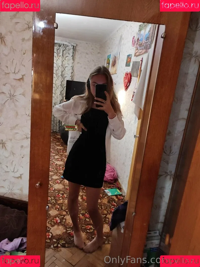 V.ixxi Onlyfans Photo Gallery 
