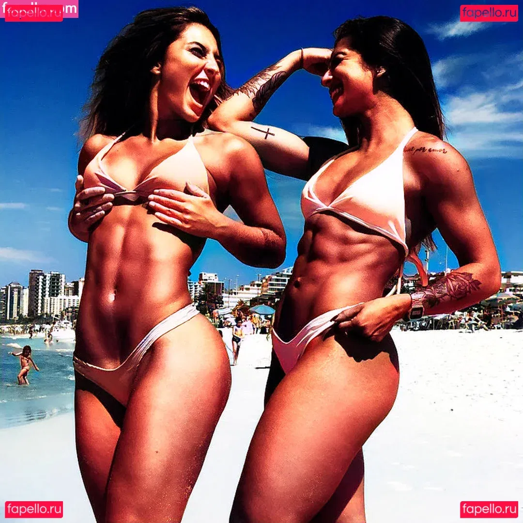 piccola.l Onlyfans Photo Gallery 