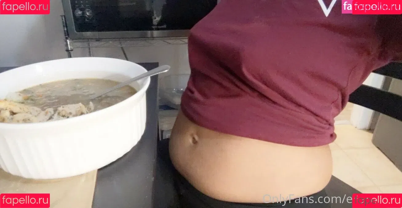 ellaeating Onlyfans Photo Gallery 