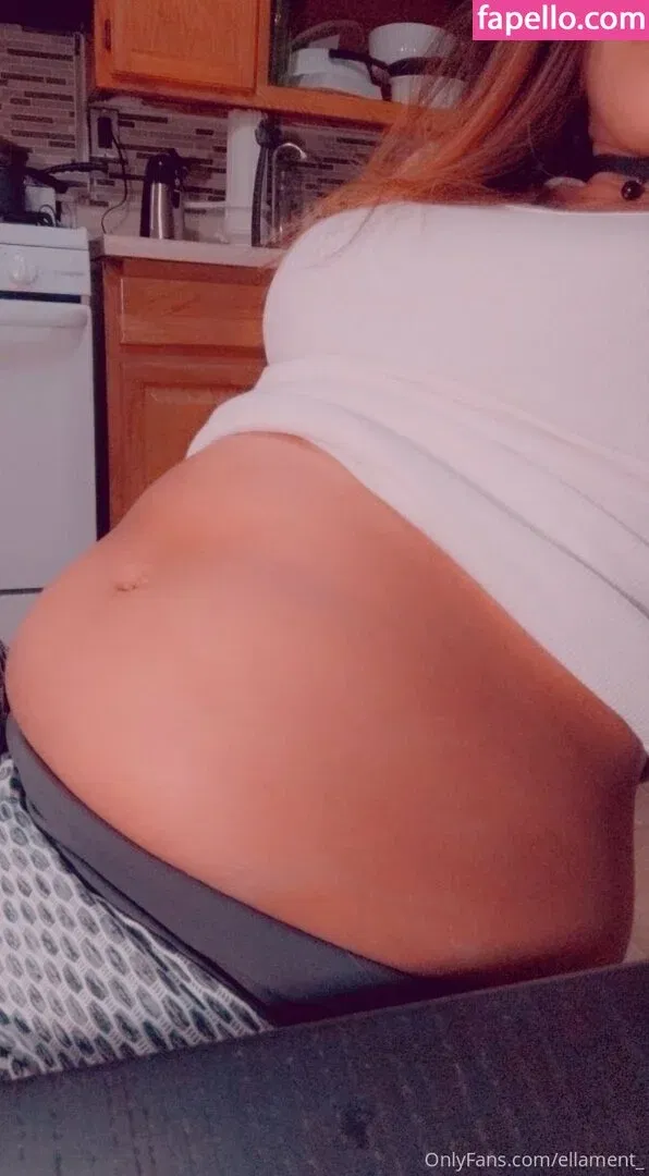 ellaeating Onlyfans Photo Gallery 