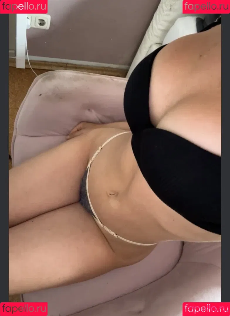 Doreen Gnadi Onlyfans Photo Gallery 