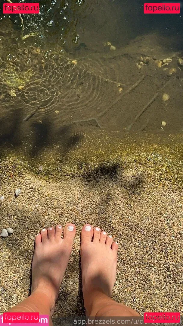 Doreen Gnadi Onlyfans Photo Gallery 