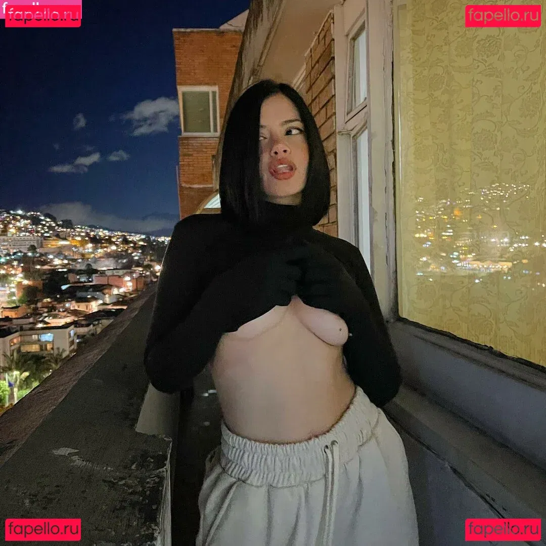 Paula Buenavida Onlyfans Photo Gallery 