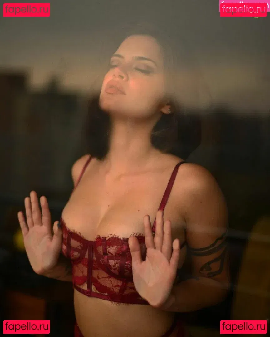 Paula Buenavida Onlyfans Photo Gallery 