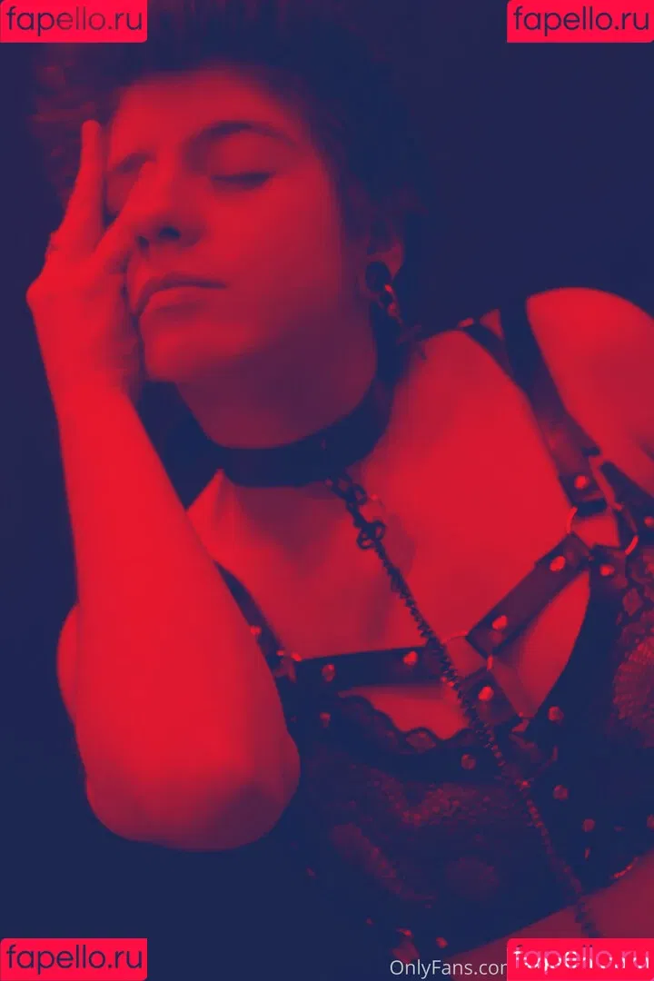 officialwybielo Onlyfans Photo Gallery 