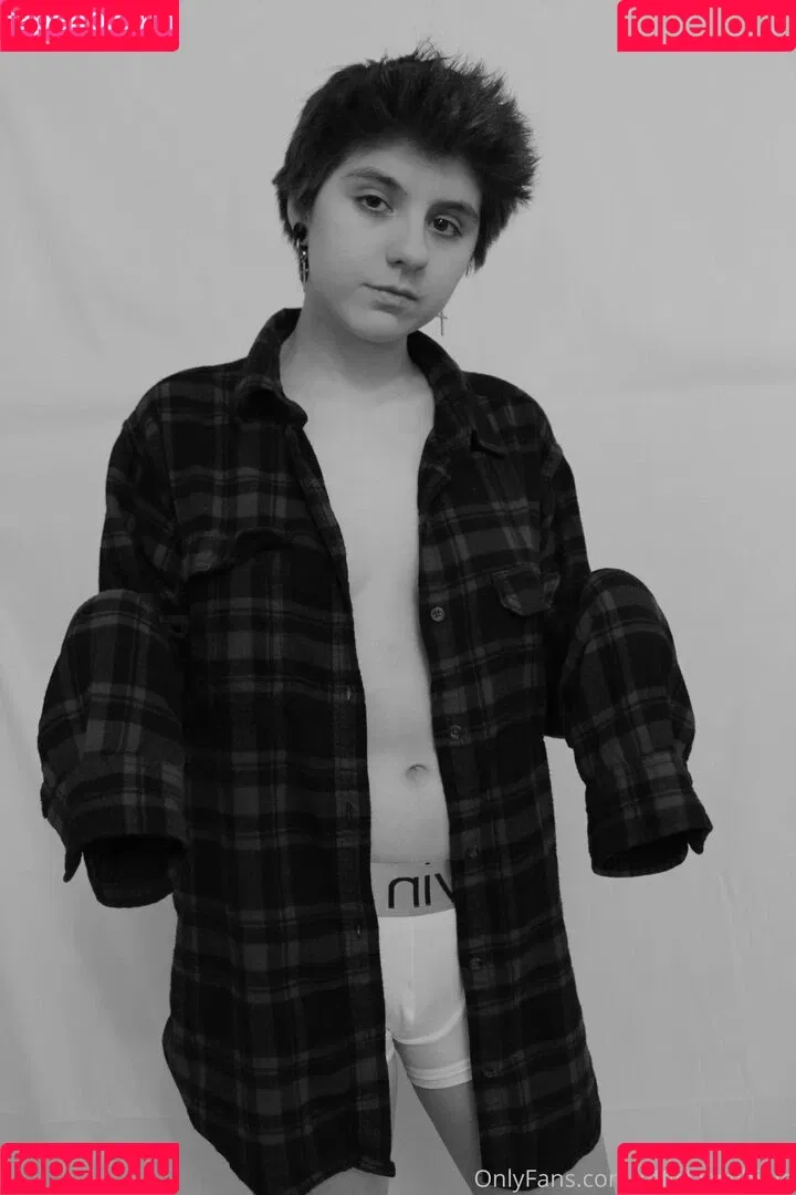 officialwybielo Onlyfans Photo Gallery 