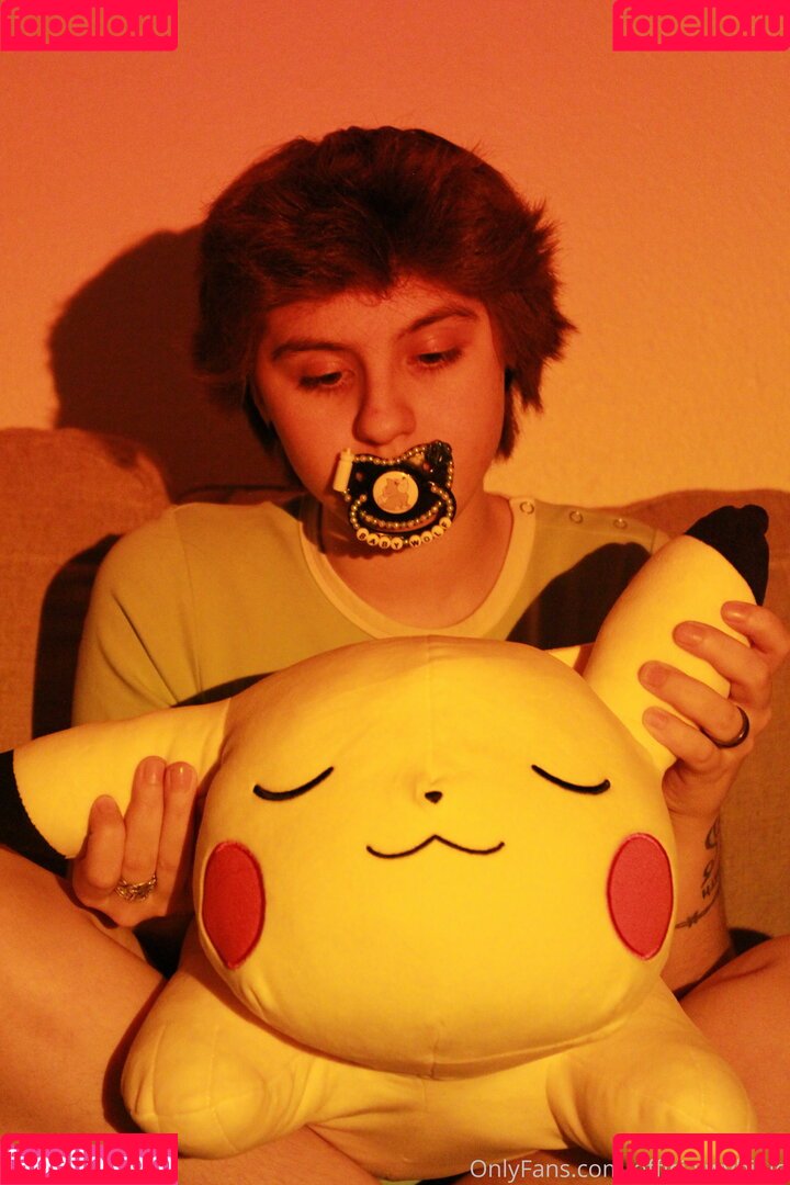 officialwybielo Onlyfans Photo Gallery 