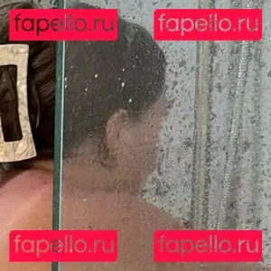 Holly Rankin Onlyfans Photo Gallery 