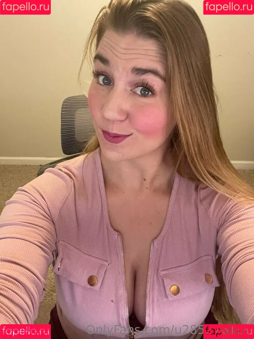 u285276183 Onlyfans Photo Gallery 