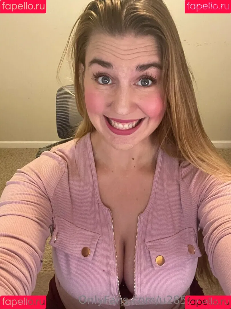 u285276183 Onlyfans Photo Gallery 