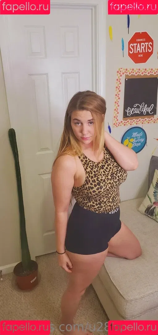 u285276183 Onlyfans Photo Gallery 