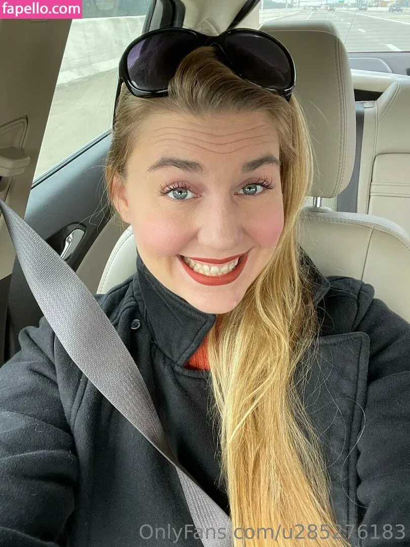 u285276183 Onlyfans Photo Gallery 