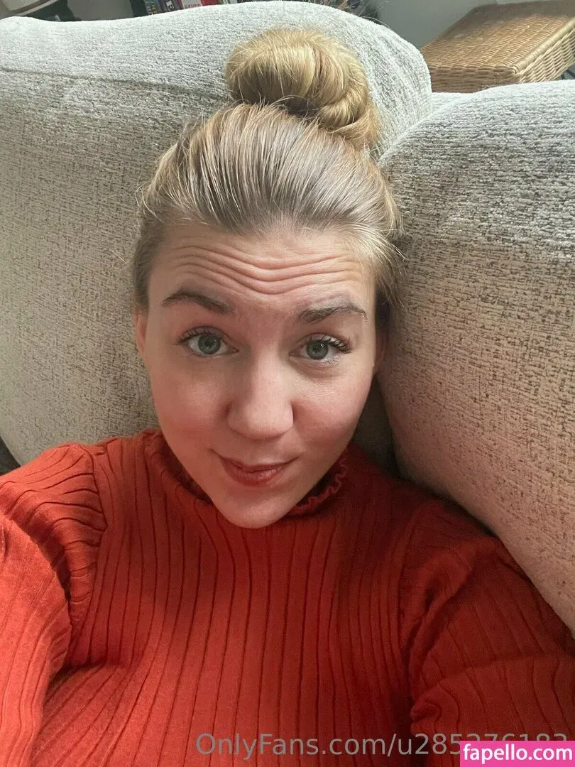 u285276183 Onlyfans Photo Gallery 