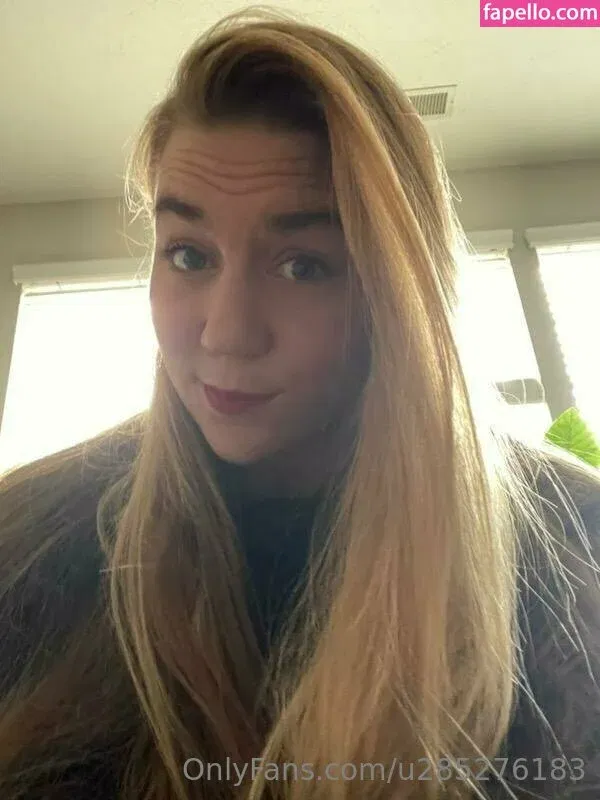 u285276183 Onlyfans Photo Gallery 