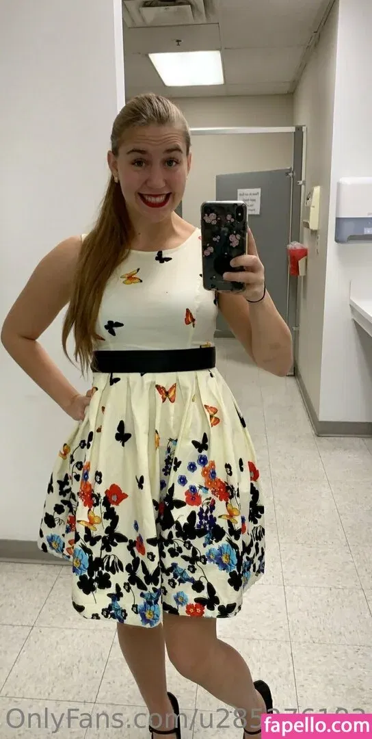 u285276183 Onlyfans Photo Gallery 