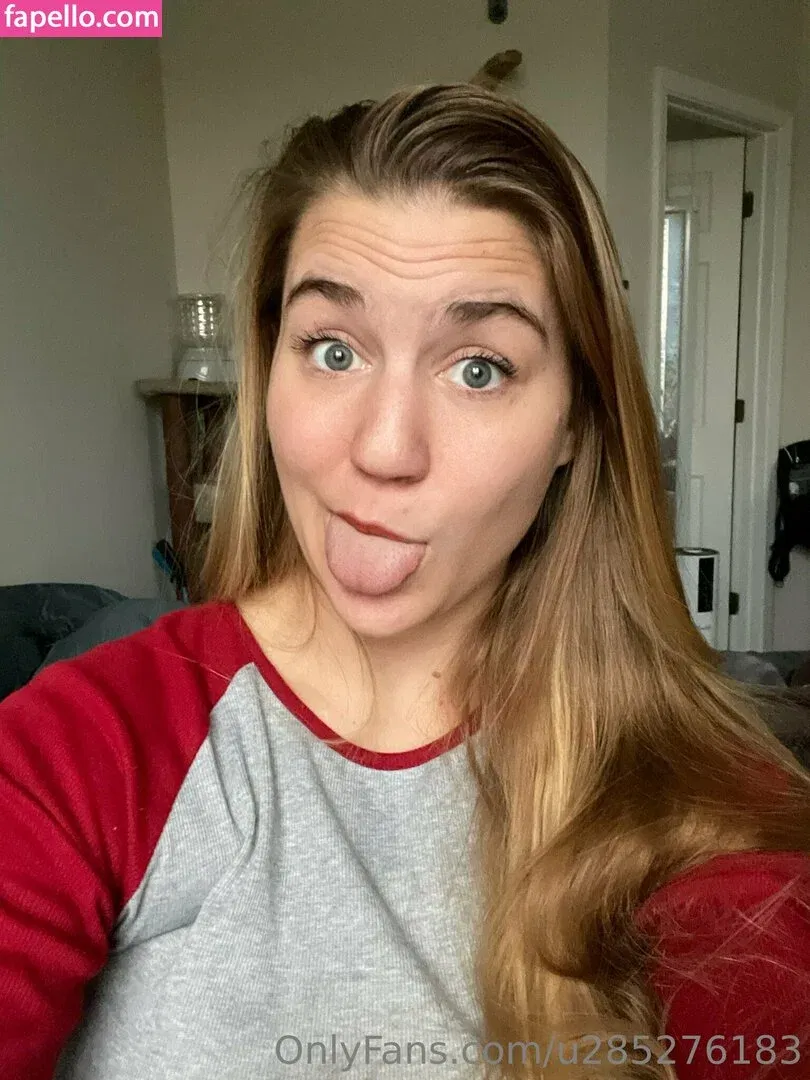 u285276183 Onlyfans Photo Gallery 