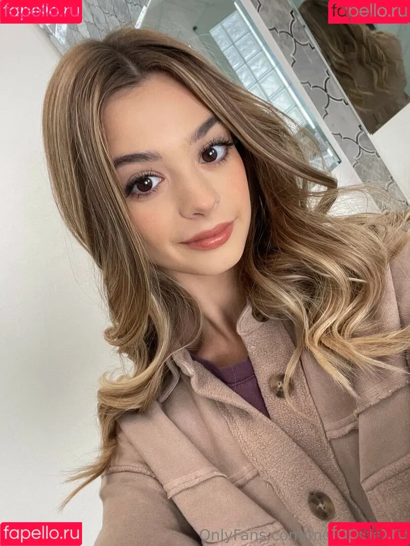 Molly Little Onlyfans Photo Gallery 
