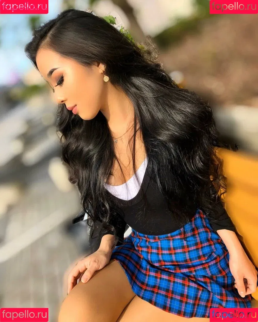 Kyoka Yamashita Onlyfans Photo Gallery 
