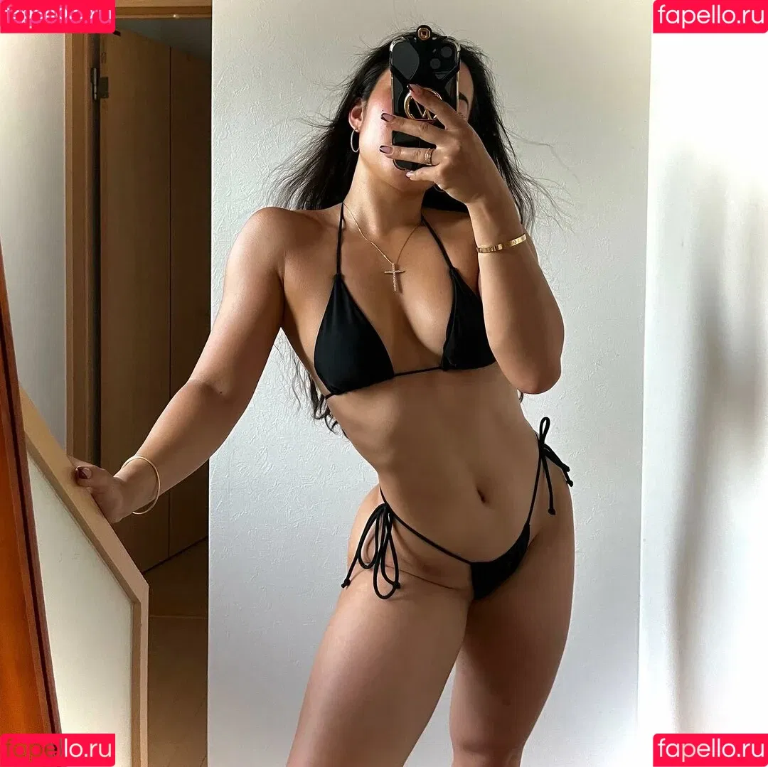 Kyoka Yamashita Onlyfans Photo Gallery 