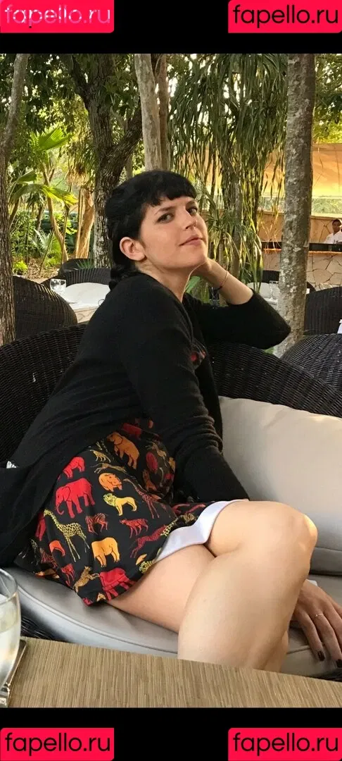 Emily Axford Onlyfans Photo Gallery 
