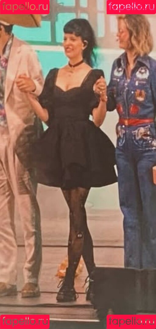 Emily Axford Onlyfans Photo Gallery 