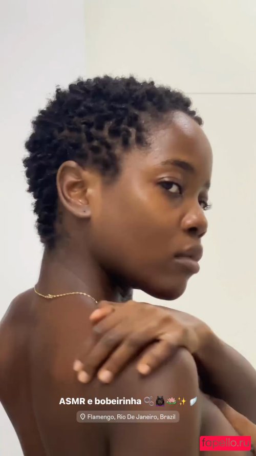 Clara Moneke Nude Onlyfans Photo 6