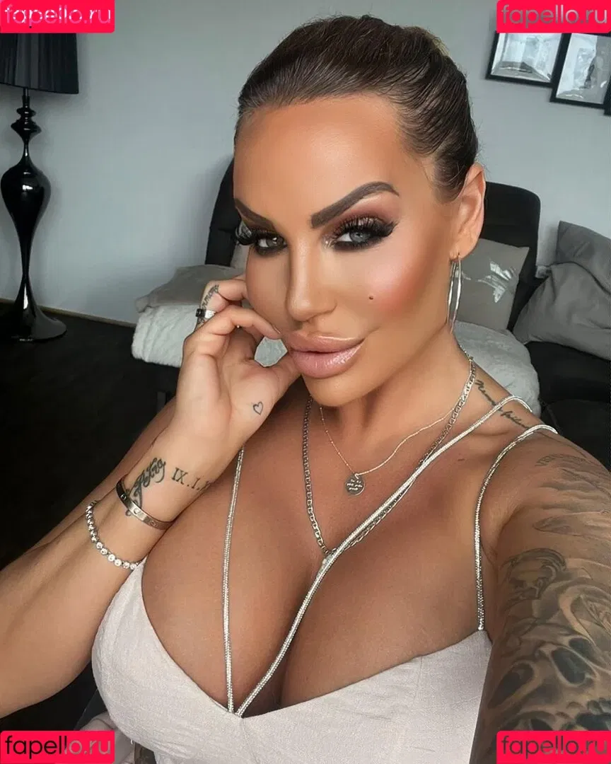 Gina Lisa Lohfink Onlyfans Photo Gallery 