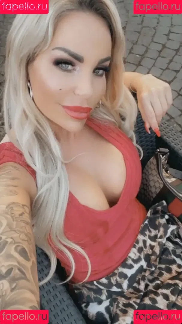 Gina Lisa Lohfink Onlyfans Photo Gallery 