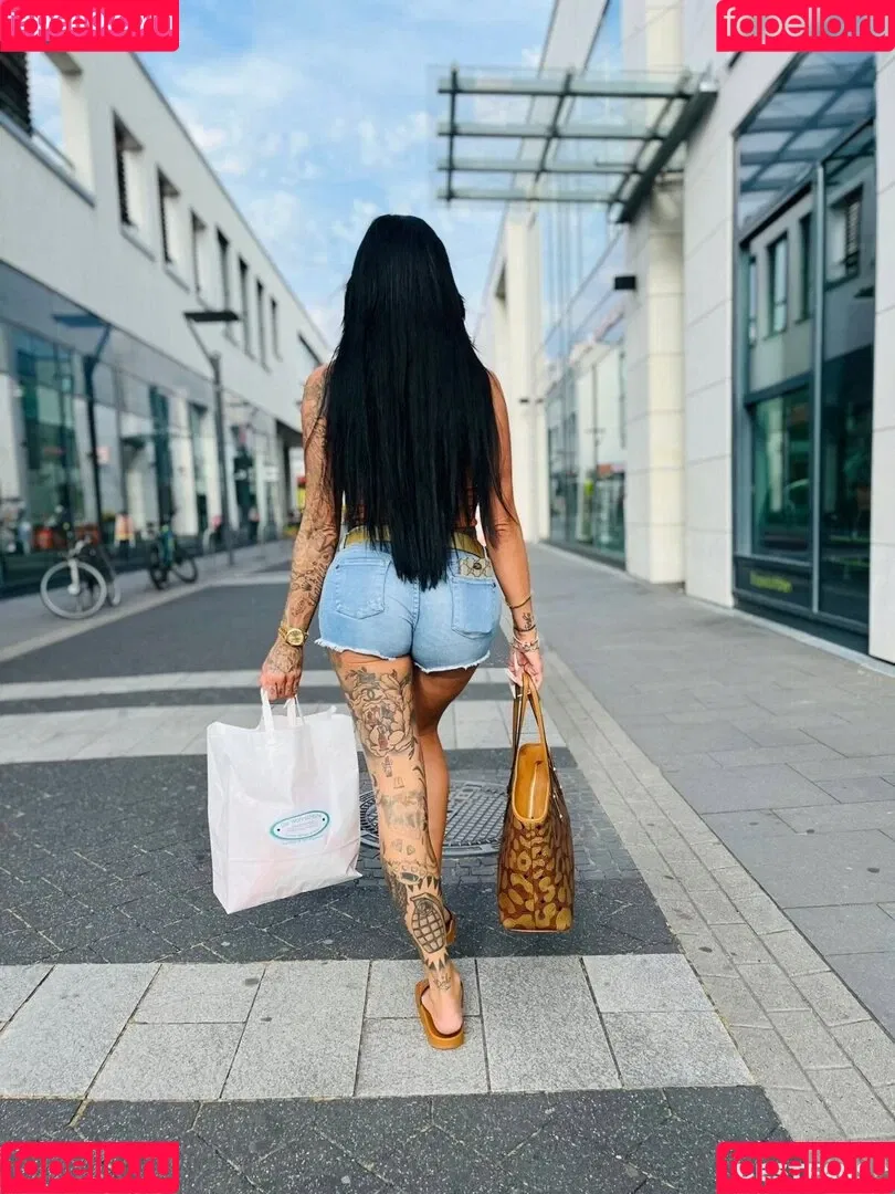 Gina Lisa Lohfink Onlyfans Photo Gallery 