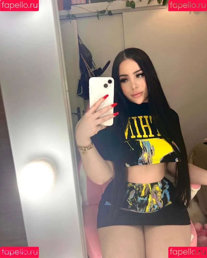 Estela Dior Onlyfans Photo Gallery 