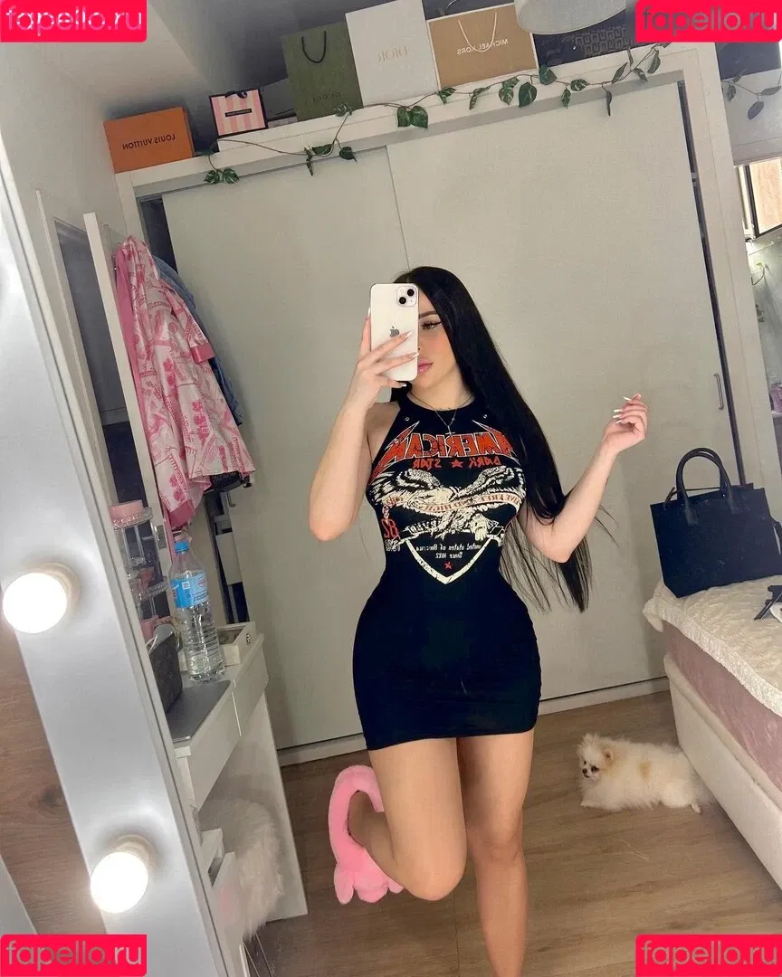 Estela Dior Onlyfans Photo Gallery 