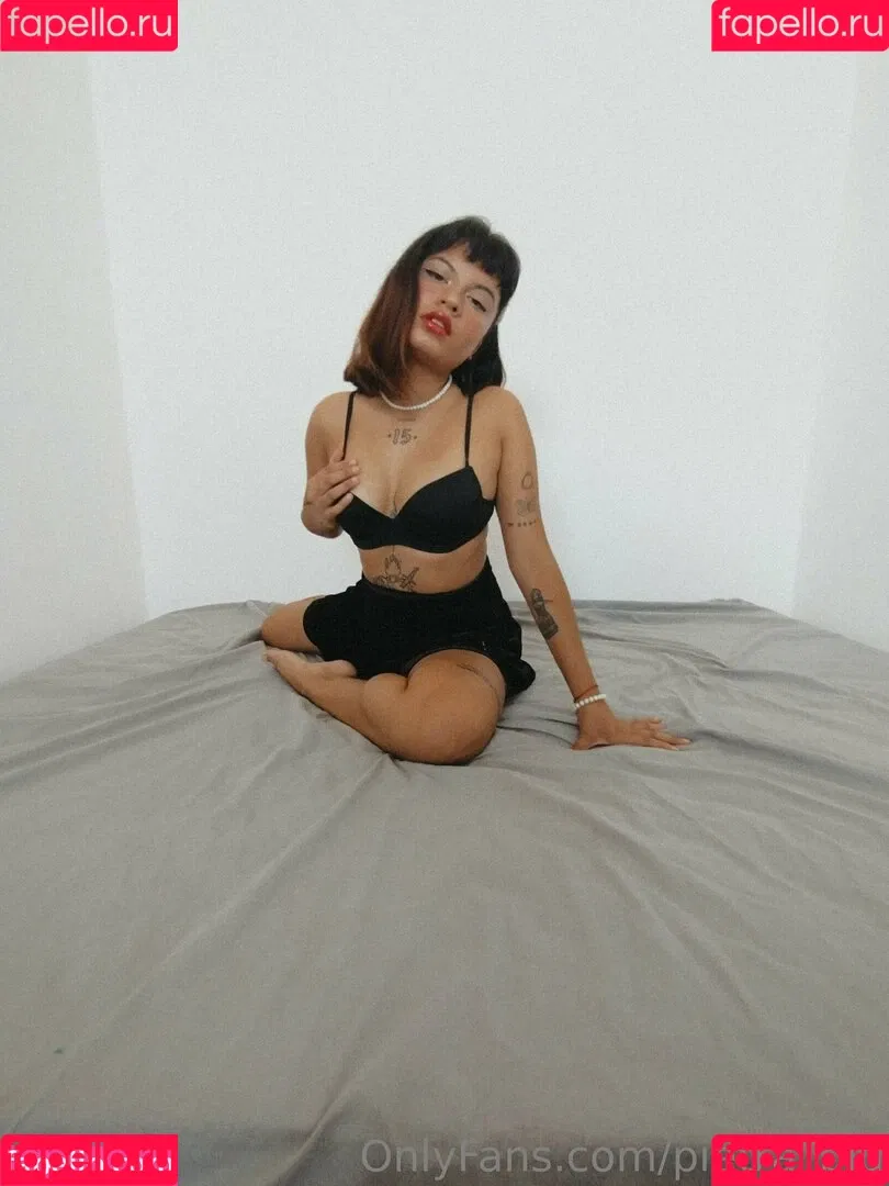 pietra_blu Onlyfans Photo Gallery 