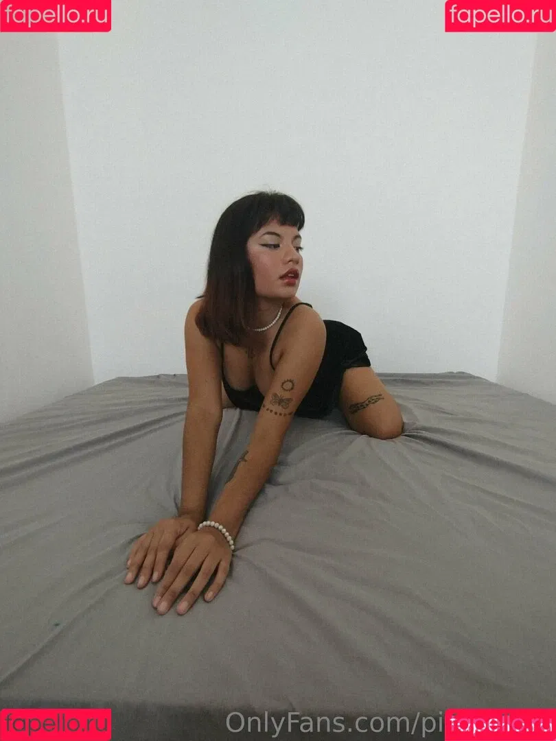 pietra_blu Onlyfans Photo Gallery 