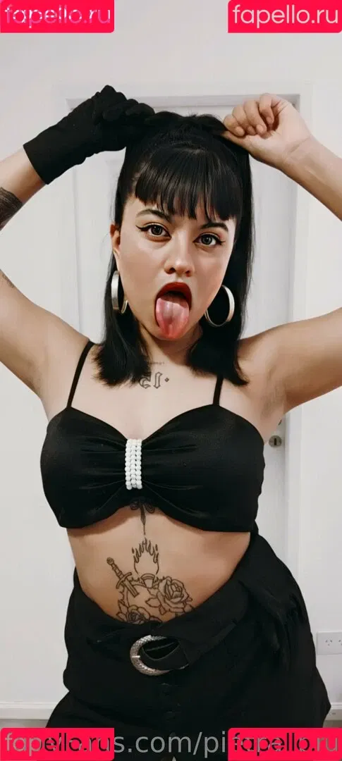 pietra_blu Onlyfans Photo Gallery 