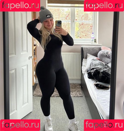 avarose.fit Onlyfans Photo Gallery 